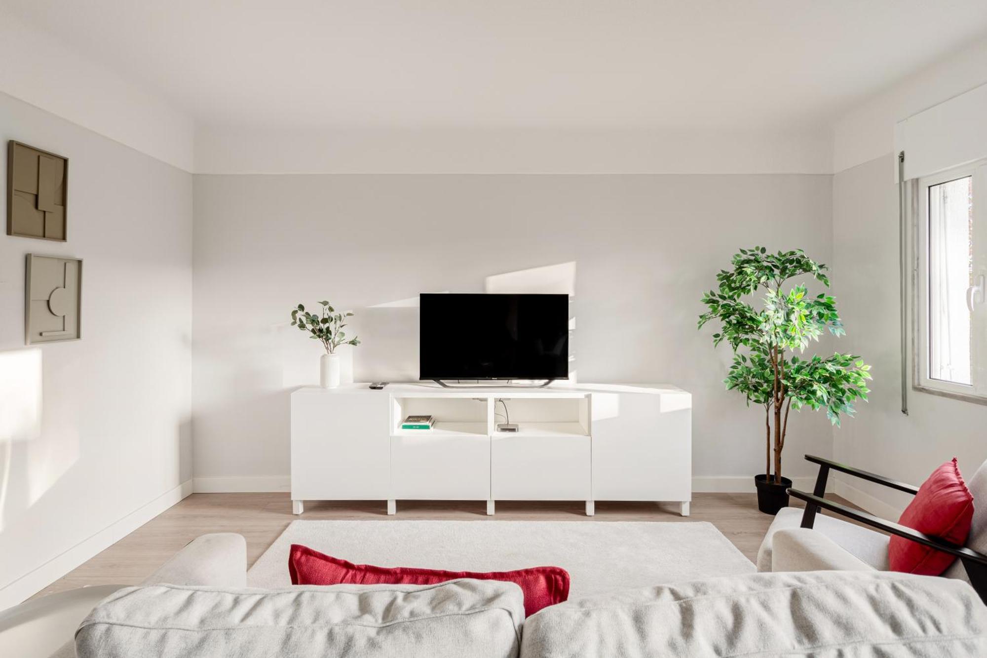 Apartment Wfh Urban Retreat At Carnide